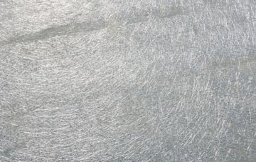 Geseilfa laminate fibreglass or shingles?